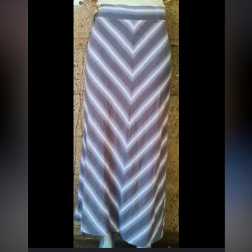 Sonoma gray white cotton modal spandex long Maxi skirt petite medium